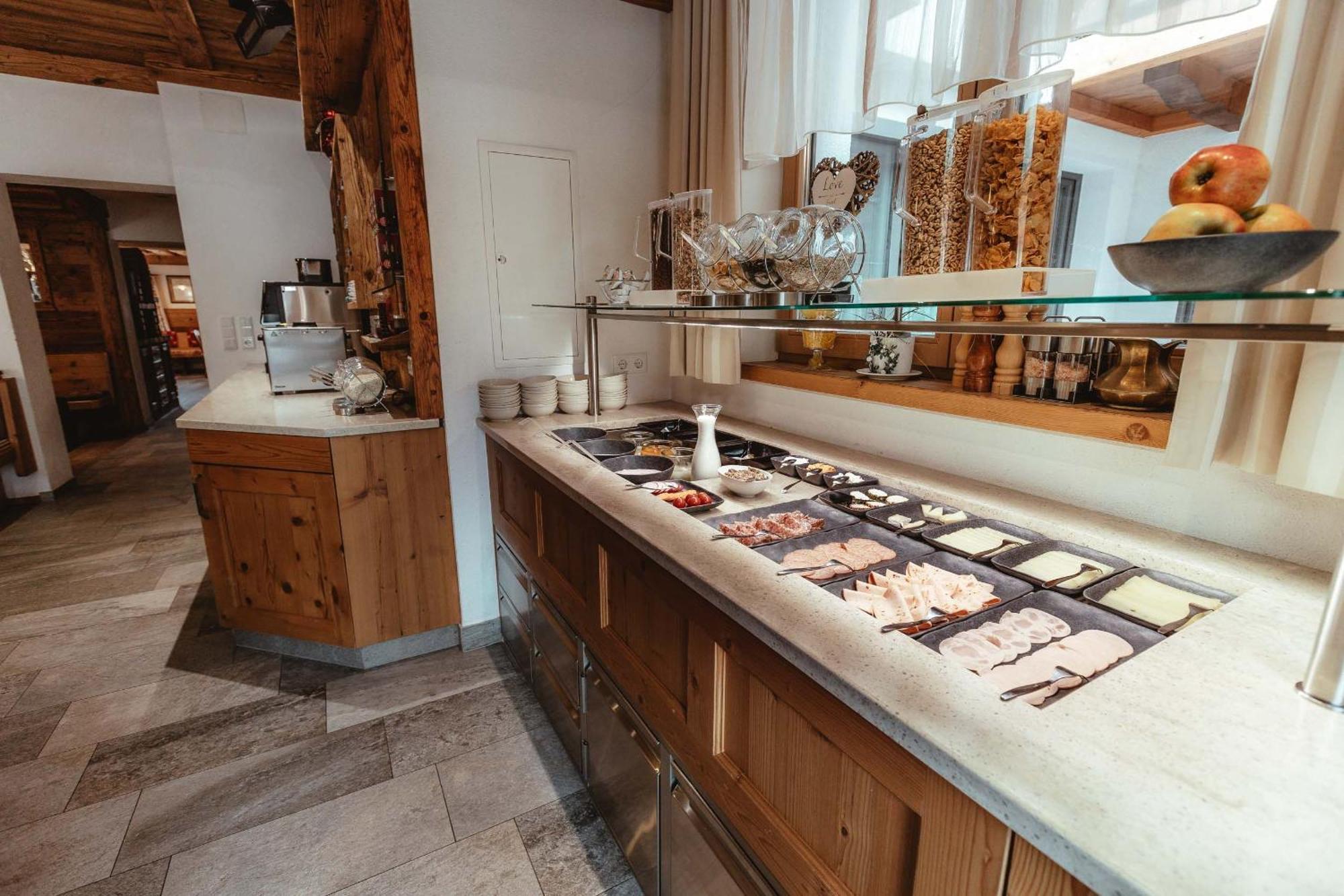 Hotel Gasthof Walcher دورفغاستين المظهر الخارجي الصورة
